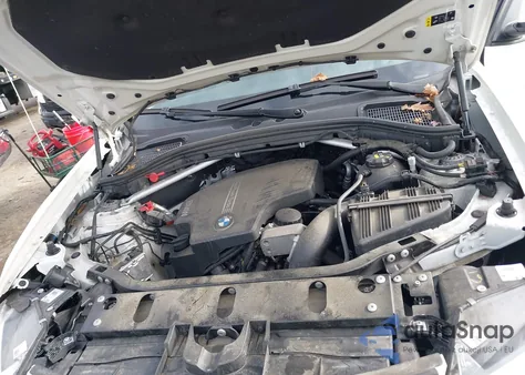 2017 BMW X3 xDrive28I z USA, uszkodzony, nr VIN 5UXWX9C56H0T04185